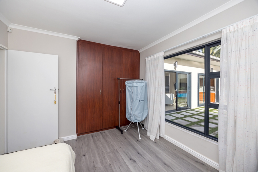 4 Bedroom Property for Sale in Amanda Glen Western Cape